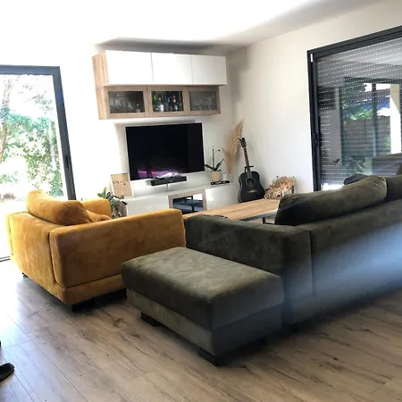 别墅 Maison Chaleureuse Avec Piscine